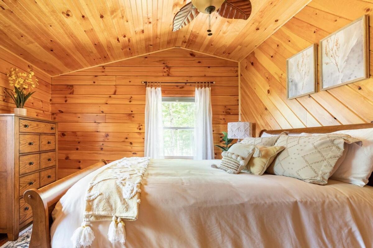 Secluded Wooded Cabin Near The Hocking Hills New Straitsville Экстерьер фото