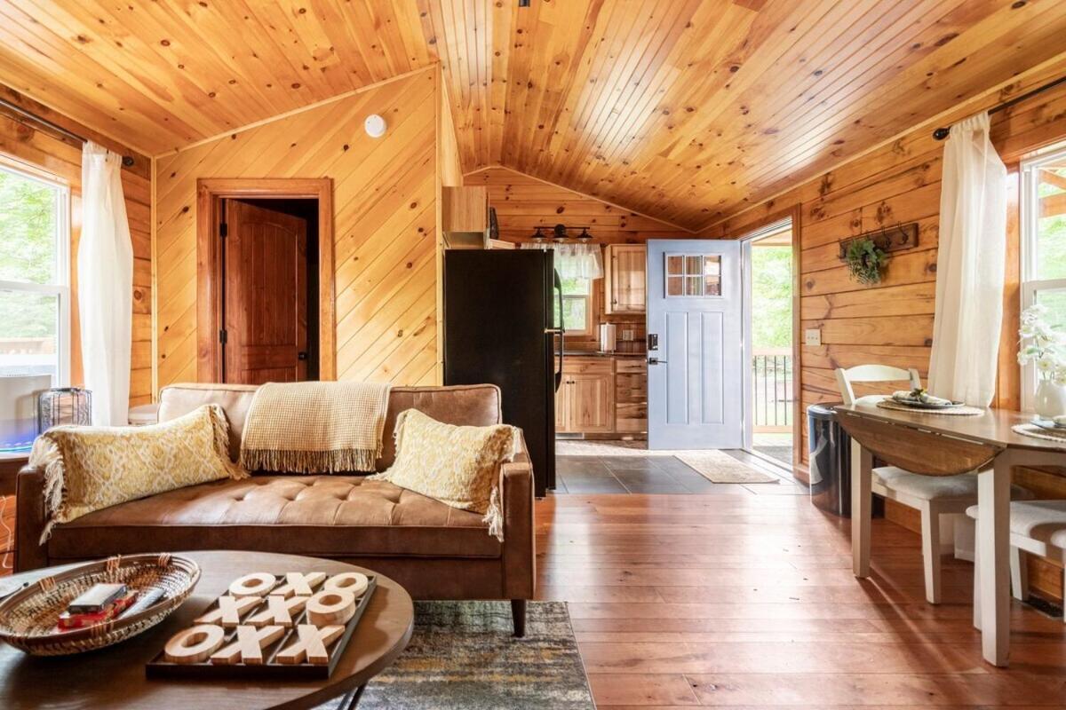 Secluded Wooded Cabin Near The Hocking Hills New Straitsville Экстерьер фото